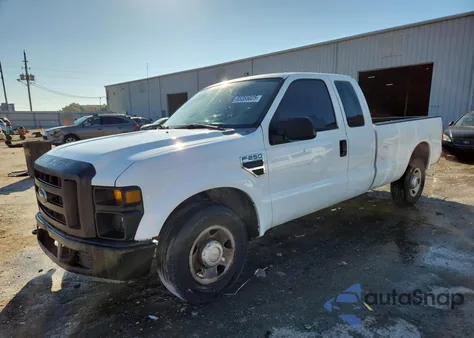 2008 Ford F250 Super Duty z USA, uszkodzony, nr VIN 1FTSX20528EC21500